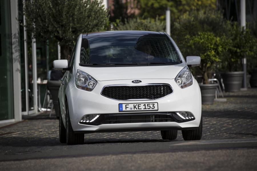  Kia Venga 2014 года  (фото 22 из 30)